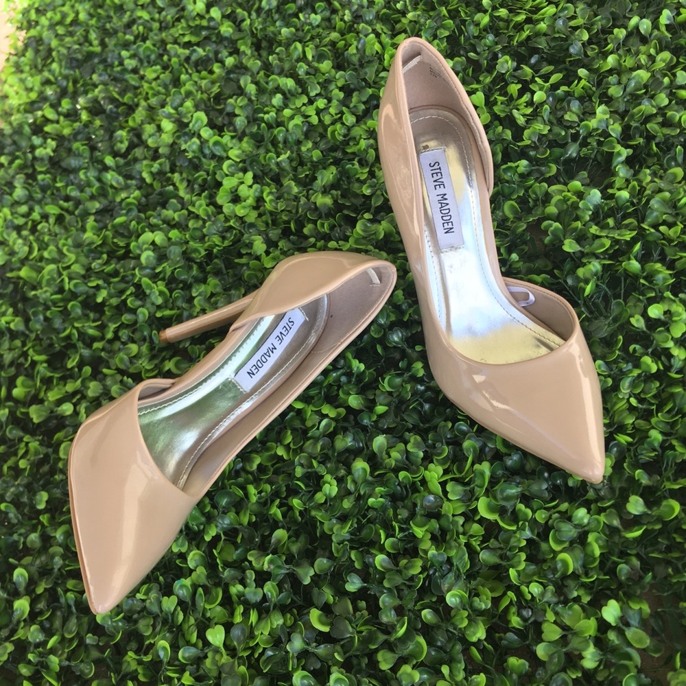 STEVE MADDEN Taupe Felicity d’Orsay Pump
